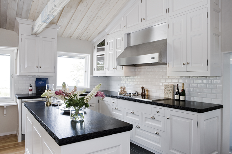 Montering av Kök & Diskmaskin. Årsta Havsbad Haninge